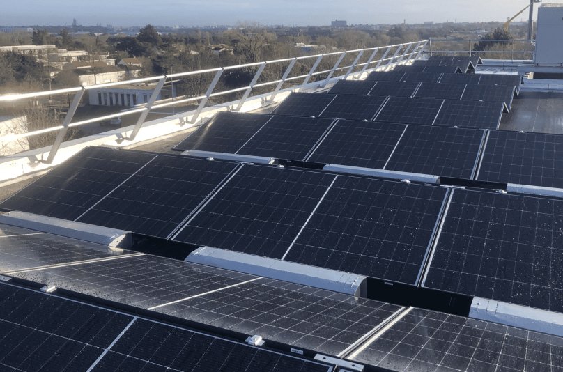 énergie solaire et toitures