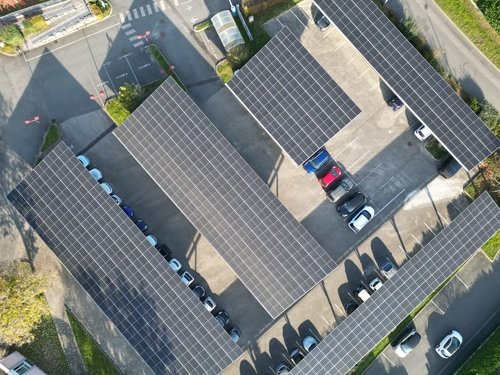 ombrière photovoltaïque 69